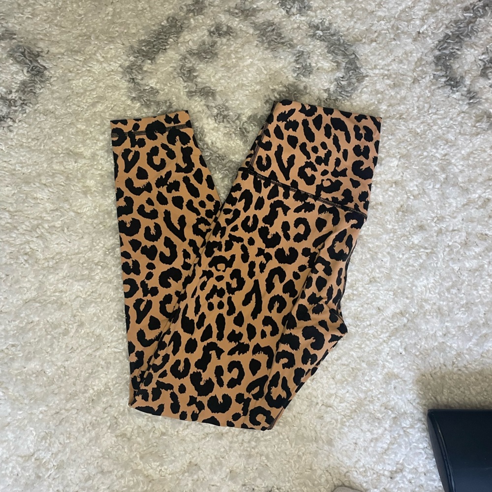 Cheetah Print leggings